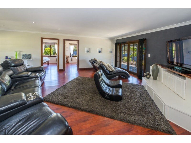 25 Greys Road, Woolgoolga NSW 2456