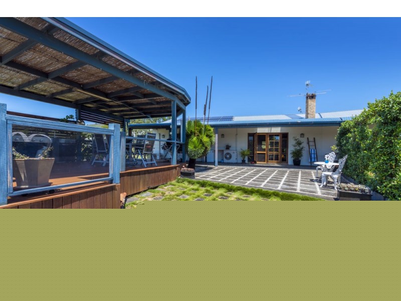 25 Greys Road, Woolgoolga NSW 2456