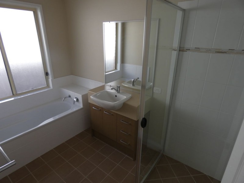 13 Admiralty Drive, Safety Beach NSW 2456