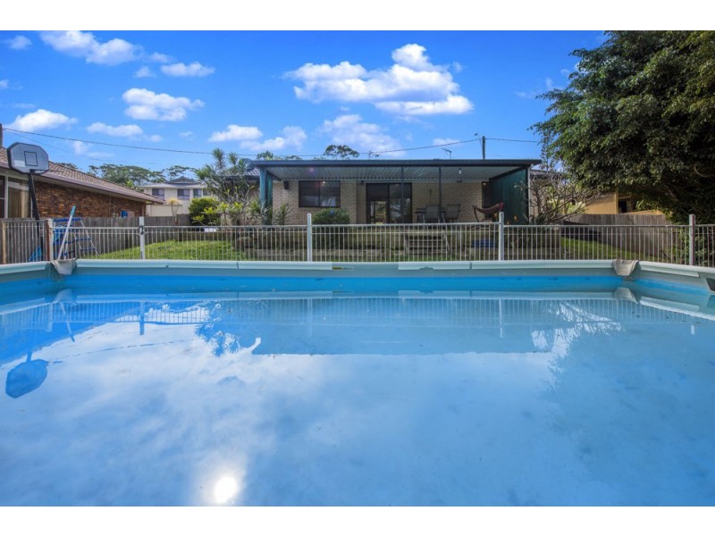 16 Shanahan Close, Woolgoolga NSW 2456