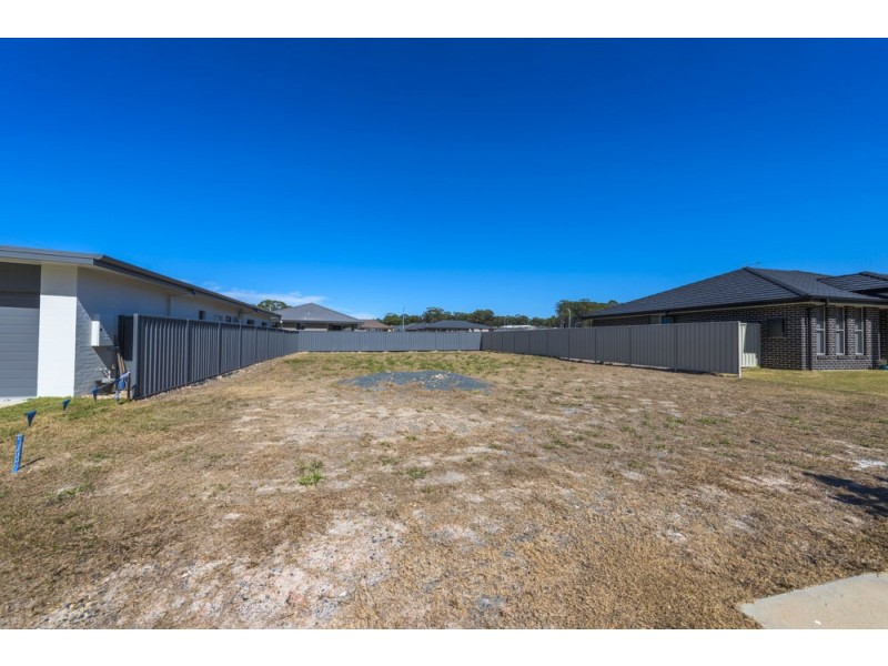 15 Surfsea Avenue, Sandy Beach NSW 2456