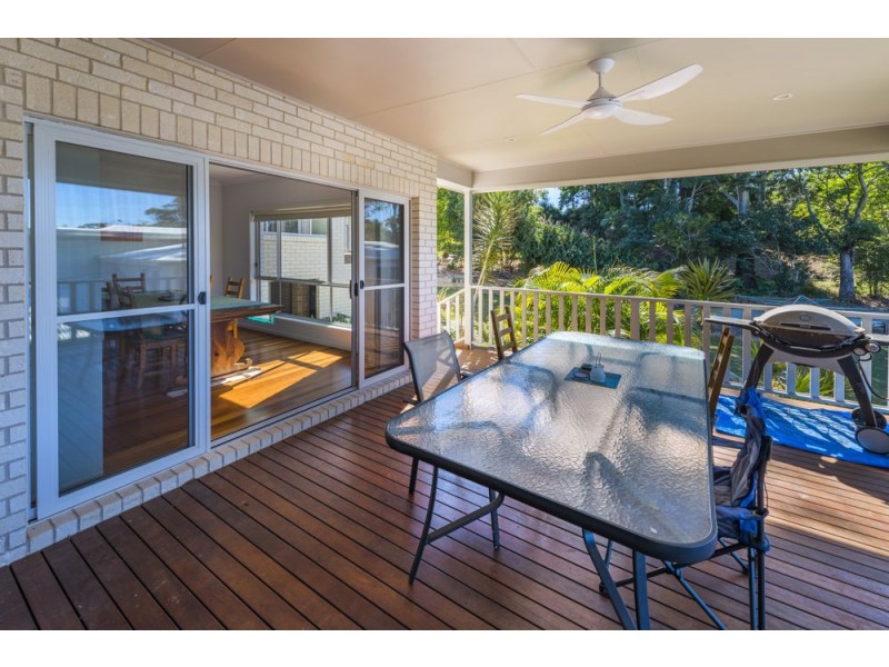 9 Carabeen Close, Woolgoolga NSW 2456