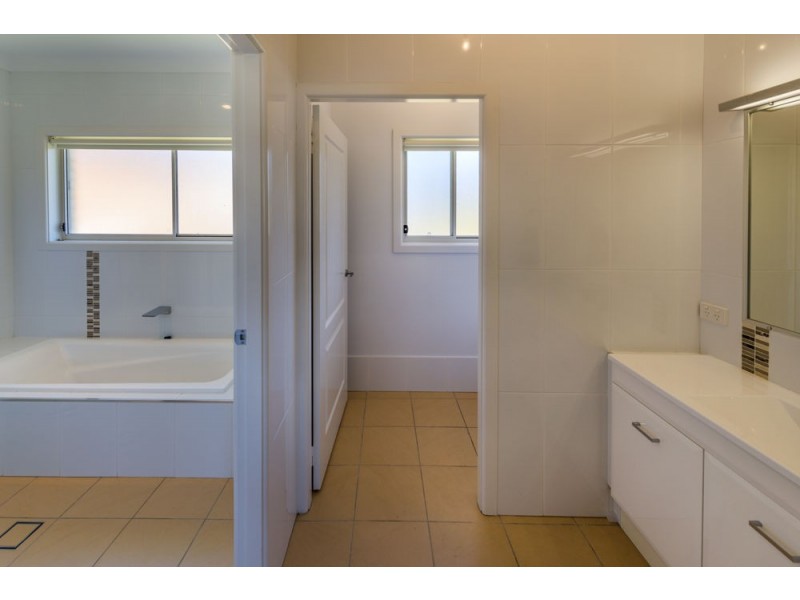 9 Carabeen Close, Woolgoolga NSW 2456