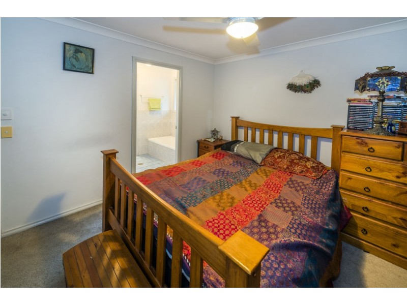 6 Ryan Crescent, Woolgoolga NSW 2456