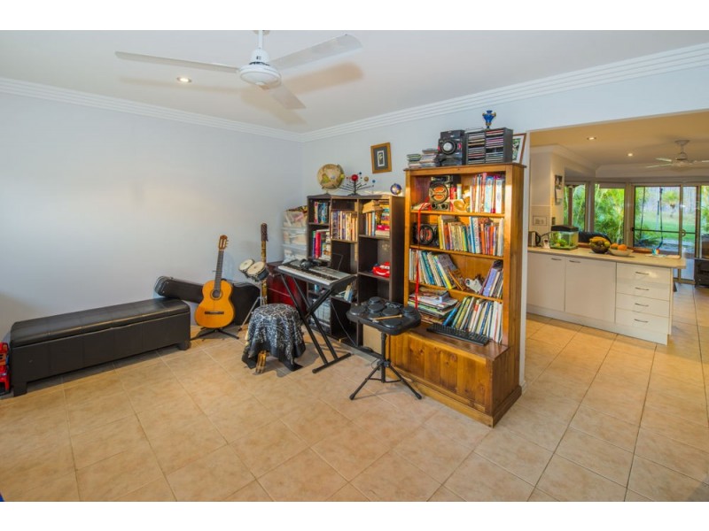 6 Ryan Crescent, Woolgoolga NSW 2456