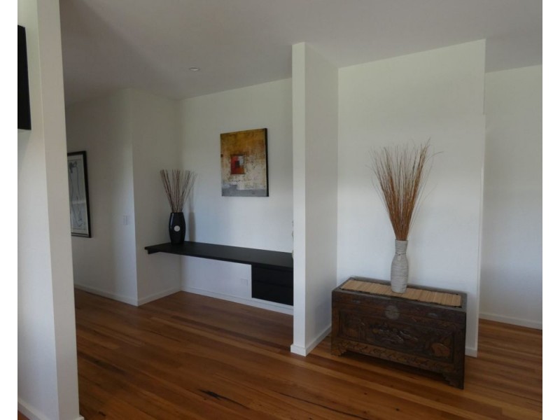 8 Neptune Close, Safety Beach NSW 2456