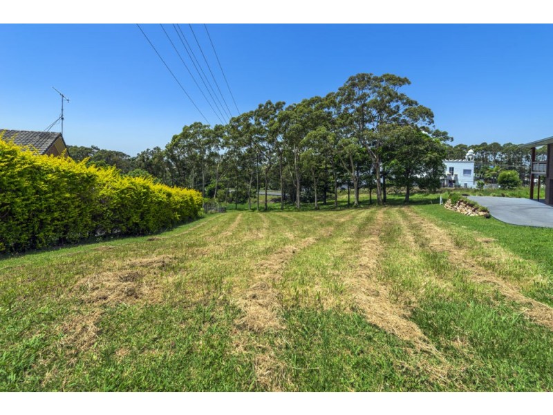 4 Haviland Street, Woolgoolga NSW 2456