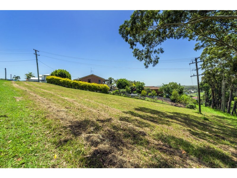 4 Haviland Street, Woolgoolga NSW 2456