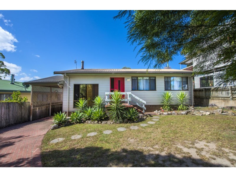 21 Diamond Head Drive, Sandy Beach NSW 2456