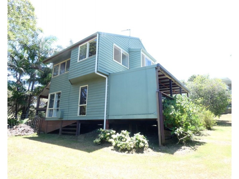 16 Maldon Place, Woolgoolga NSW 2456