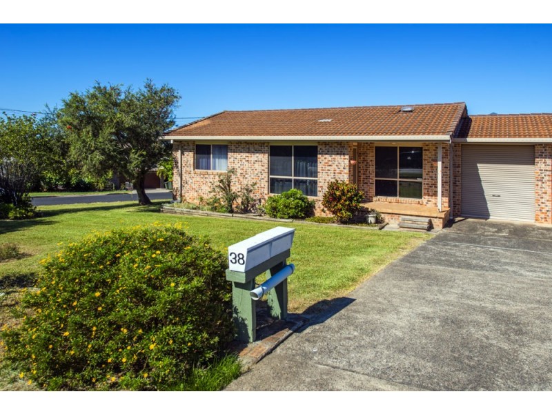 1/38 Arrawarra Road, Arrawarra Headland NSW 2456