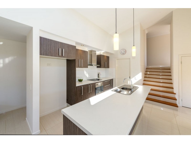 3 Admiralty Drive, Safety Beach NSW 2456
