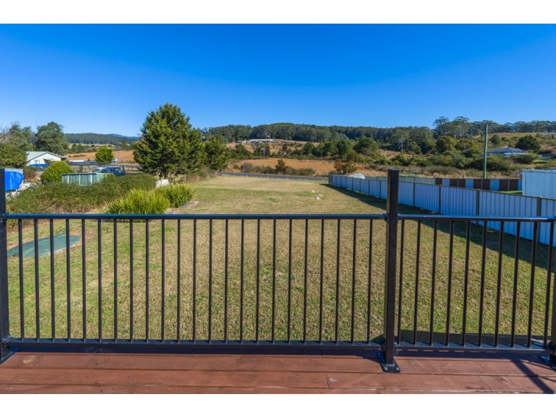 17 Stanley Street, Lowanna NSW 2450