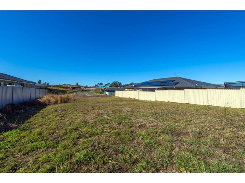 12 Flat Top Drive, Woolgoolga NSW 2456