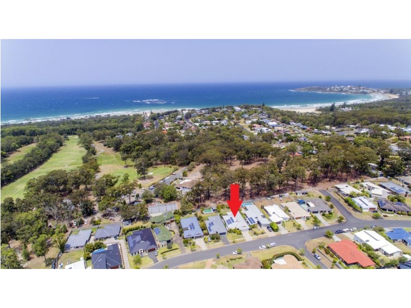 22 Mariner Drive, Safety Beach NSW 2456