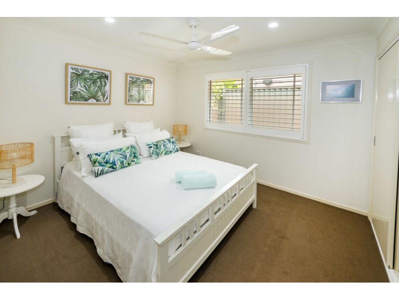 22 Mariner Drive, Safety Beach NSW 2456