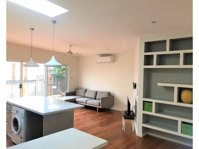 2/1A Surf Street, Emerald Beach NSW 2456
