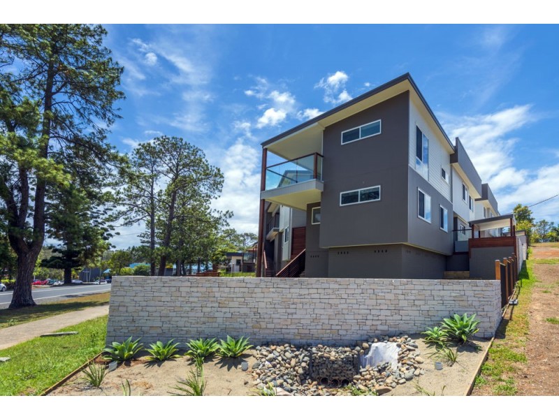 Unit 2 8 Beach Street, Woolgoolga NSW 2456