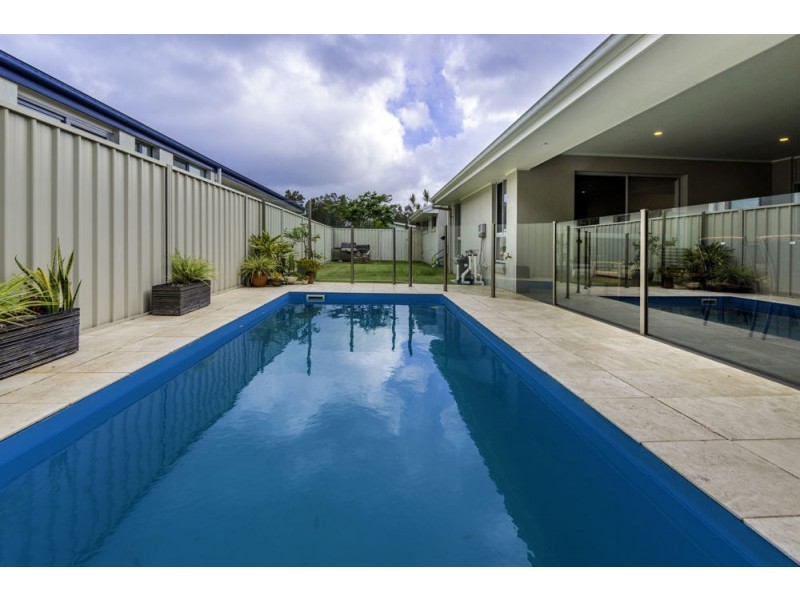 111 Bluff Road, Emerald Beach NSW 2456