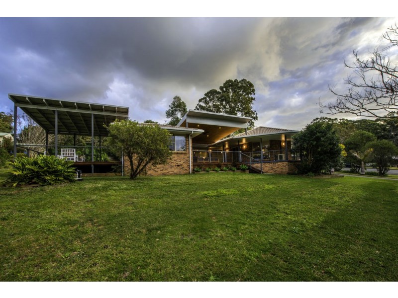 4 St Andrews Drive, Woolgoolga NSW 2456