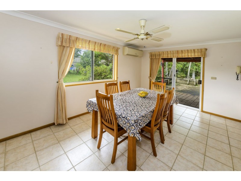 15 Tomkins Avenue, Woolgoolga NSW 2456