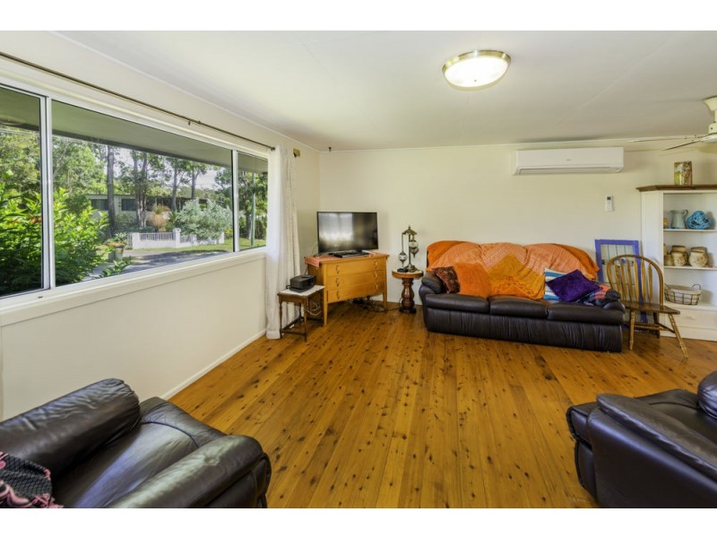 37 Turpentine Avenue, Sandy Beach NSW 2456