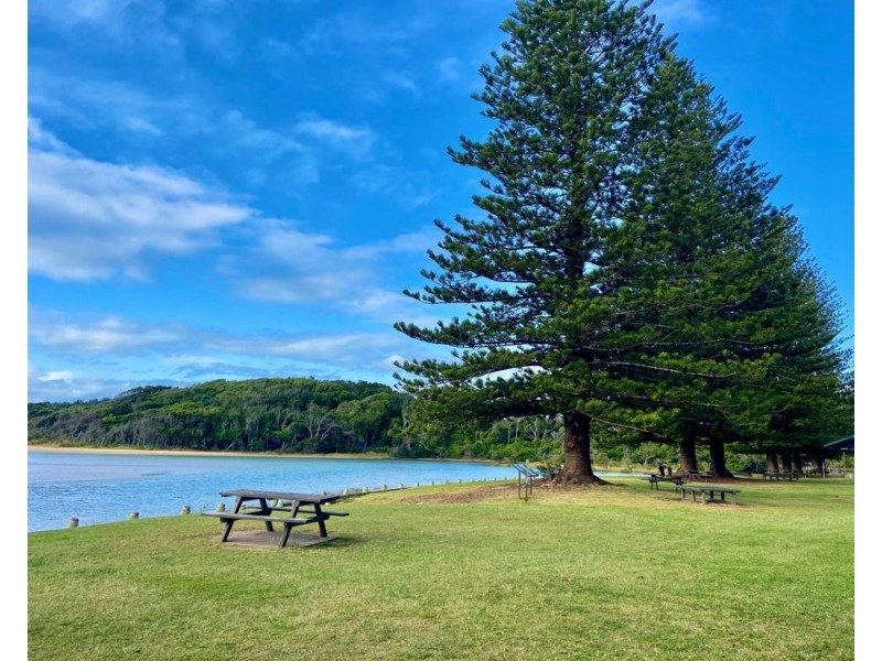 2/19 Sullivans Road, Moonee Beach NSW 2450