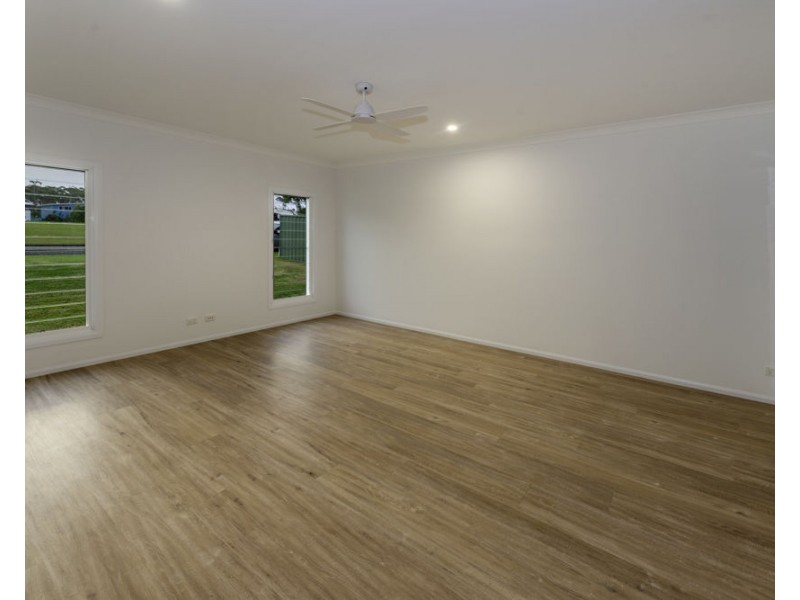 35 Eileen Drive, Corindi Beach NSW 2456