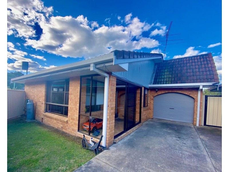 2/26 Nash Street, Woolgoolga NSW 2456
