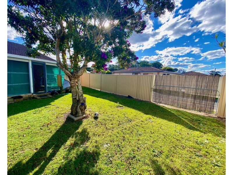 2/26 Nash Street, Woolgoolga NSW 2456