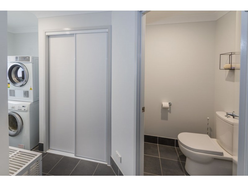 38 Admiralty Drive, Safety Beach NSW 2456