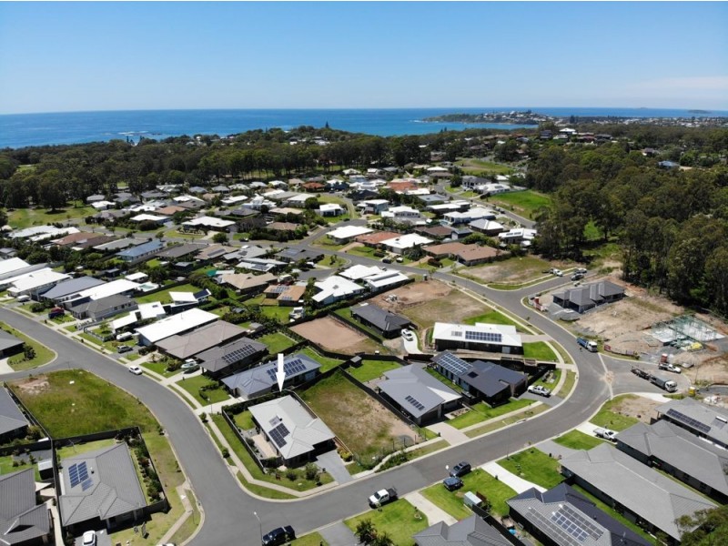 38 Admiralty Drive, Safety Beach NSW 2456
