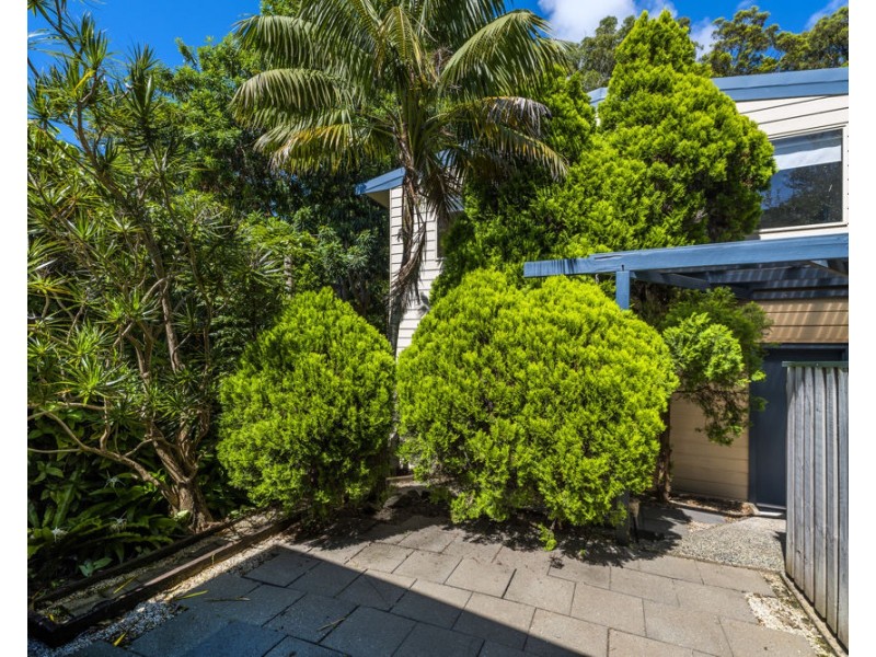 12a Young Street, Safety Beach NSW 2456