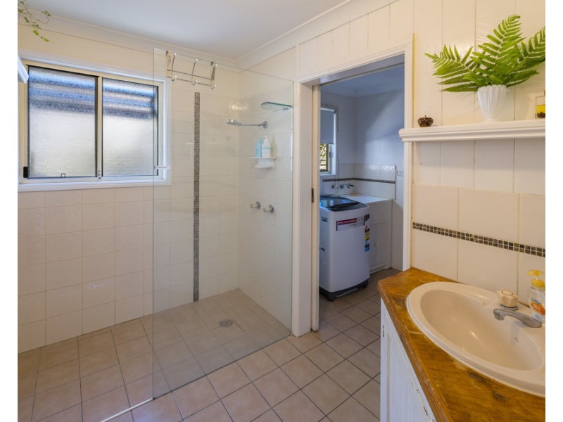 12a Young Street, Safety Beach NSW 2456