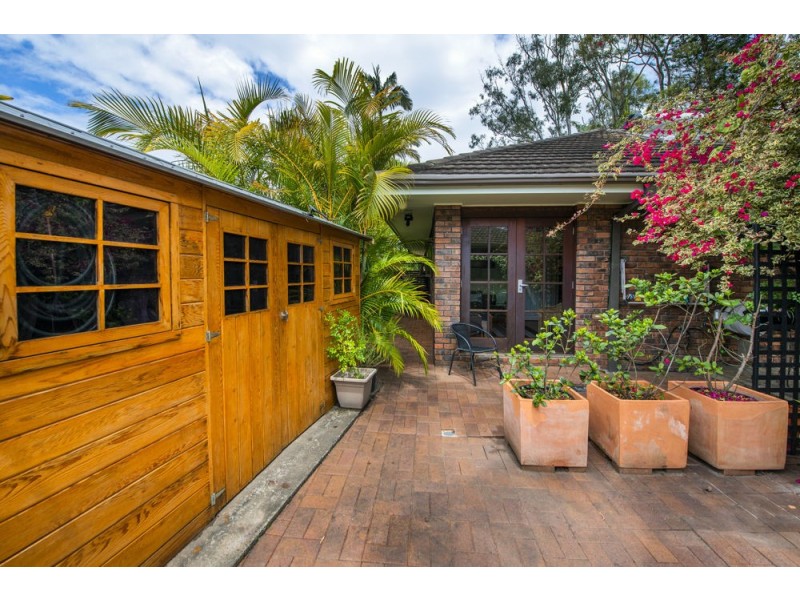 6 Marlin Close, Emerald Beach NSW 2456
