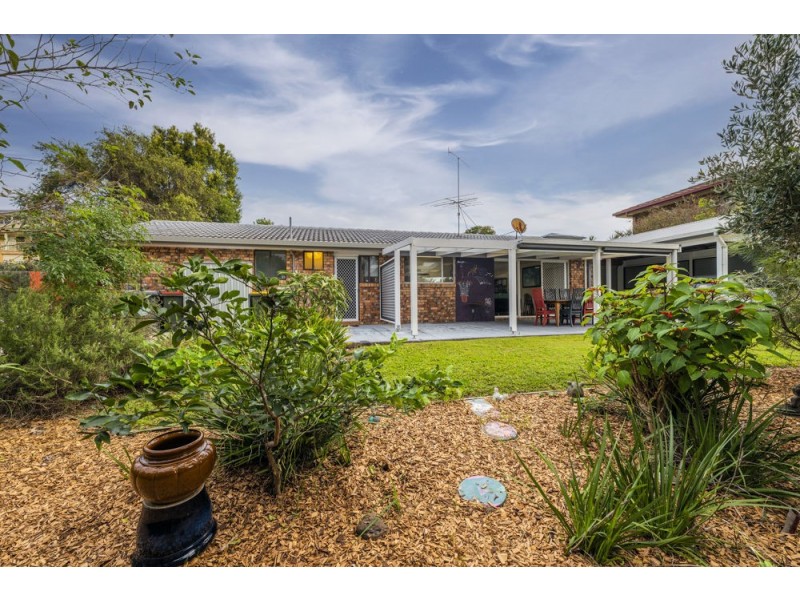 29 Barnes Street, Woolgoolga NSW 2456