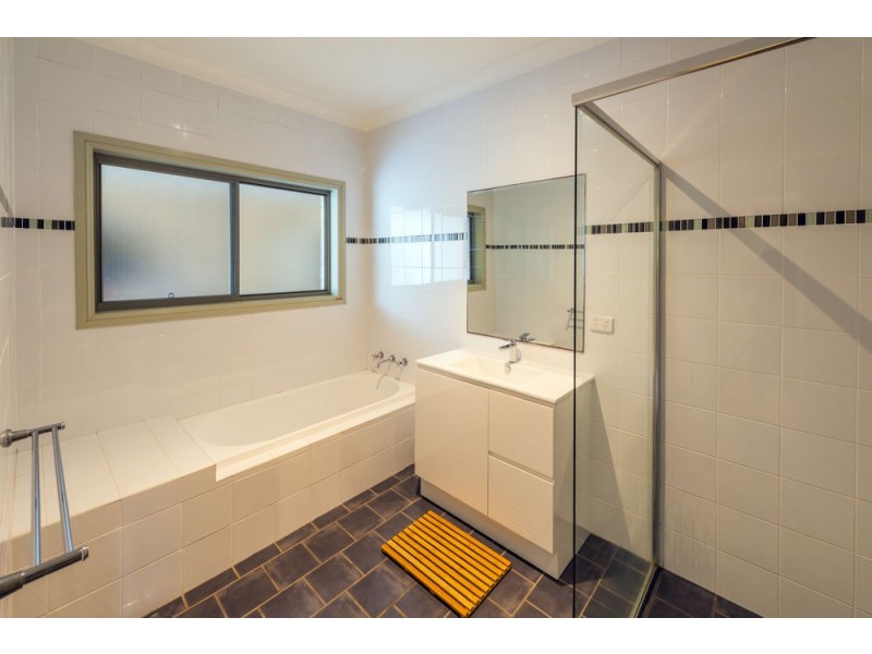 21 Palm Grove Place, Moonee Beach NSW 2450