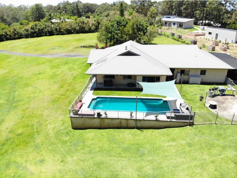 21 Palm Grove Place, Moonee Beach NSW 2450
