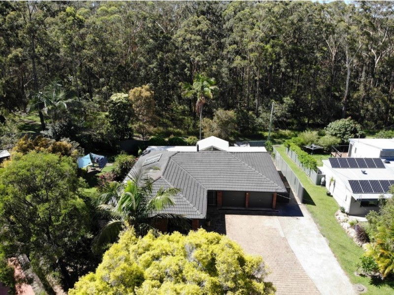 15 Young Street, Safety Beach NSW 2456