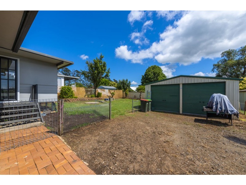 13 Weir Street, Nana Glen NSW 2450