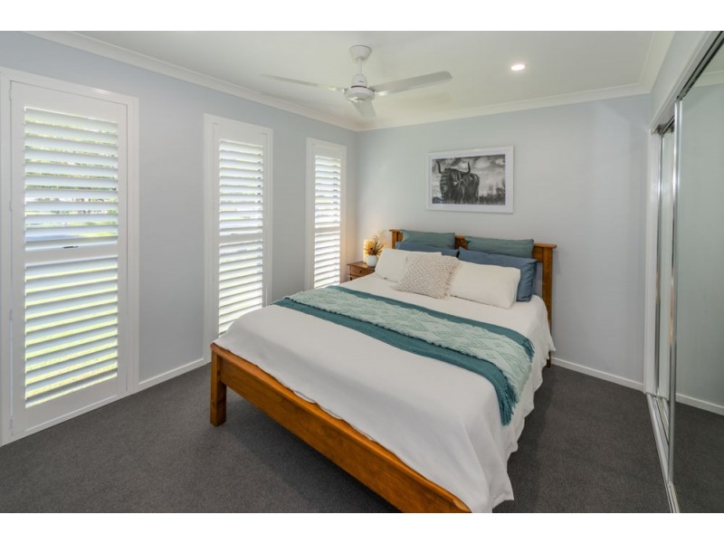 7 Zenith Avenue, Sandy Beach NSW 2456