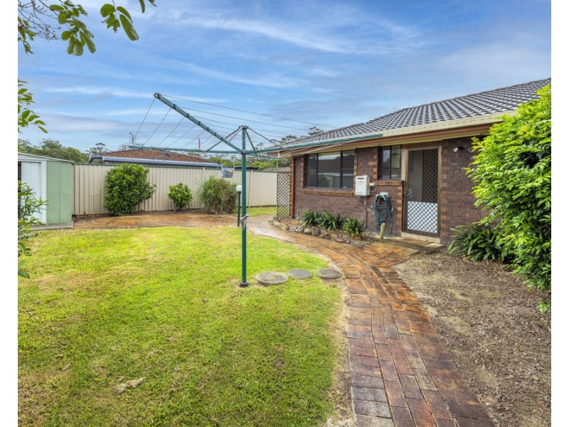 2/27 Knox Street, Woolgoolga NSW 2456