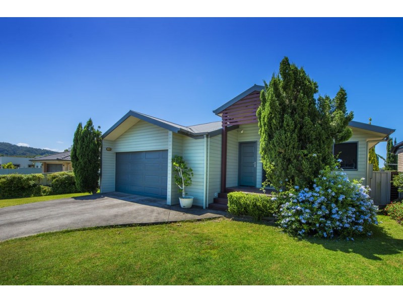 50 Newmans Road, Woolgoolga NSW 2456