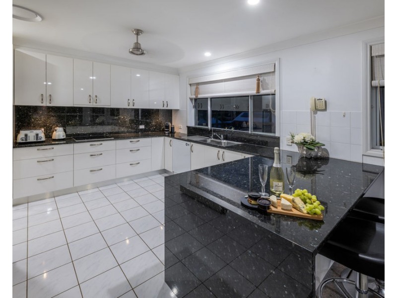 37 Arrawarra Beach Road, Arrawarra NSW 2456