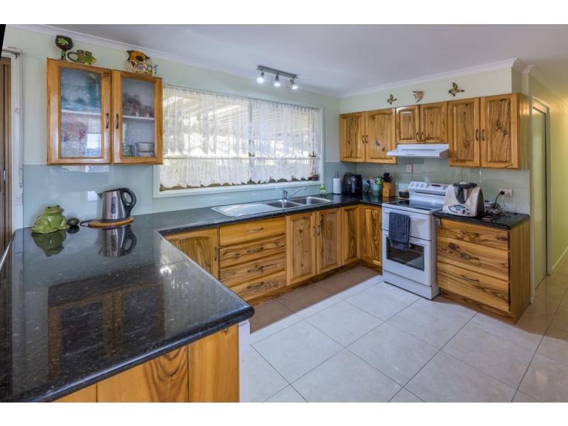 30 Barnes Street, Woolgoolga NSW 2456