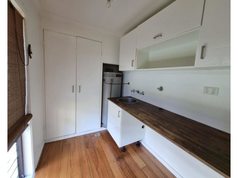 8 Bent Street, Nana Glen NSW 2450