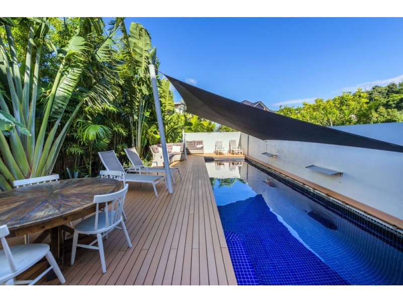 9 Beachfront Close, Sapphire Beach NSW 2450