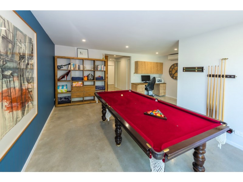 9 Beachfront Close, Sapphire Beach NSW 2450