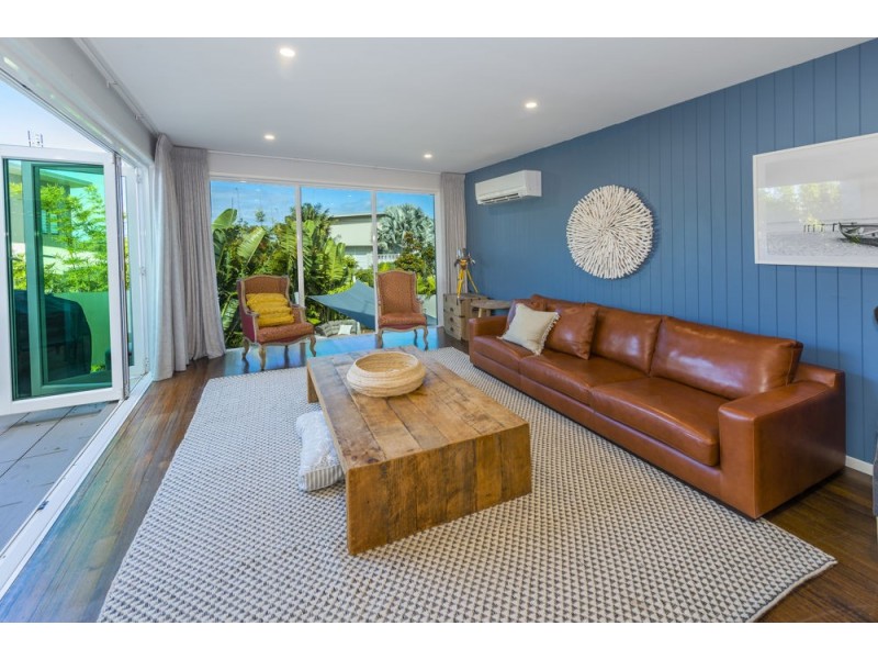 9 Beachfront Close, Sapphire Beach NSW 2450