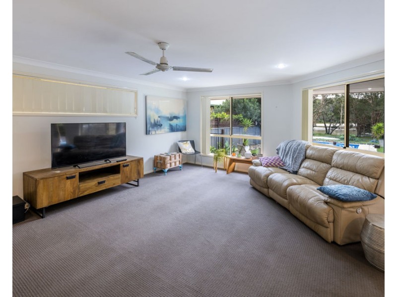 19 Melaleuca Avenue, Woolgoolga NSW 2456